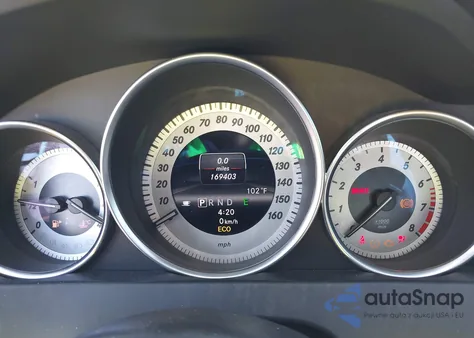 2013 Mercedes-Benz C 300 Luxury 4Matic/Sport 4Matic из США, поврежденный, VIN WDDGF8AB1DA770998